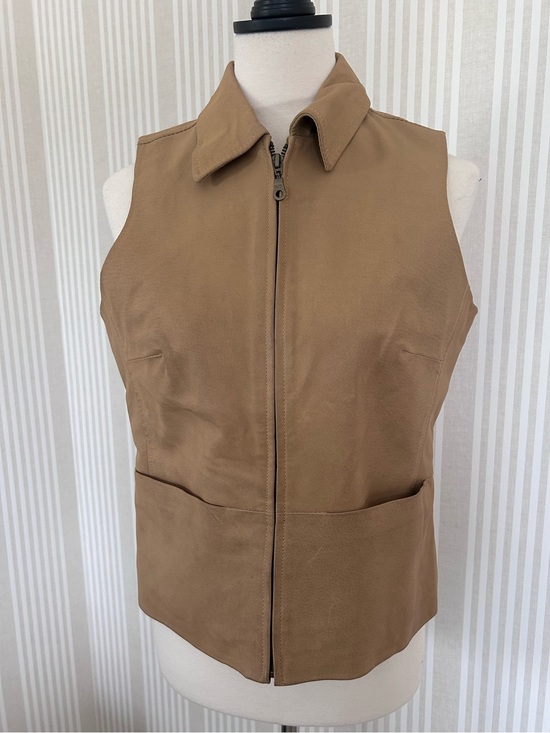 A.M.I Jackets & Blazers - Vintage AMI 100% Genuine Leather Tan Sleeveless Zip Front Collared Vest Small